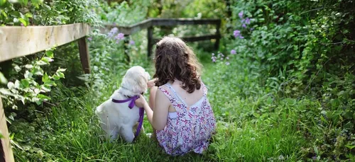 A un an et demi, elle s'offre une promenade en solitaire avec son...