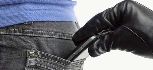 Près de Lille : un homme ligoté en pleine rue pour un vol de...