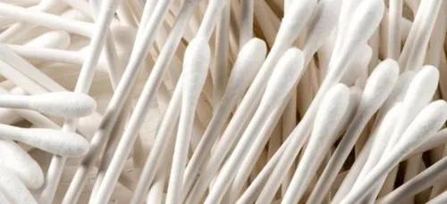 Les cotons-tiges en plastique interdits à la vente à partir du 1er...