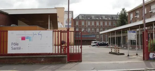 Une explosion dans le laboratoire de la faculté de pharmacie...