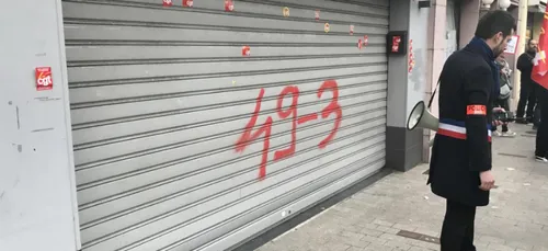 Gérald Darmanin dénonce des "méthodes inacceptables" après les...