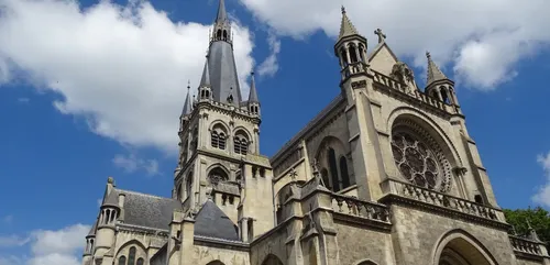 Toutes les cloches des églises de France sonneront ce mercredi soir...