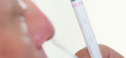 Covid-19 : bientôt un test salivaire de dépistage en quelques...