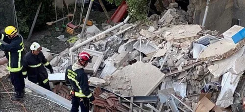 Reims : un immeuble de deux étages s'est partiellement effondré...