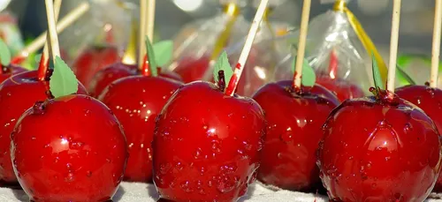 Des pommes d'amour pour les soignants