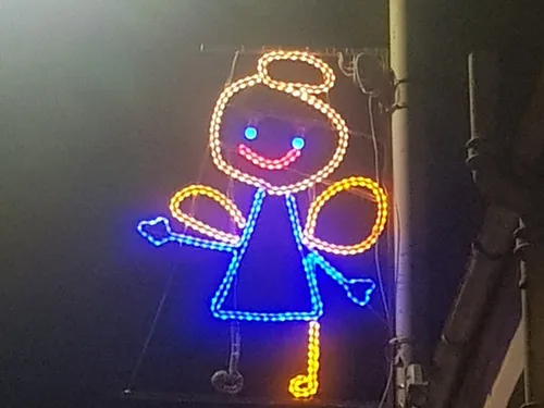 Des déco de Noël déssinées par des enfants