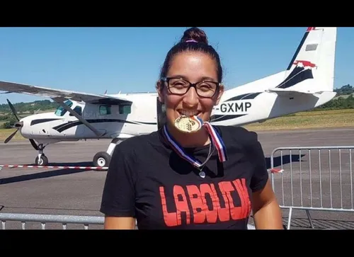 Une noyonnaise championne de France de parachute