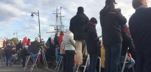 D&eacute;part du Vend&eacute;e Globe : l'&eacute;motion des skippers