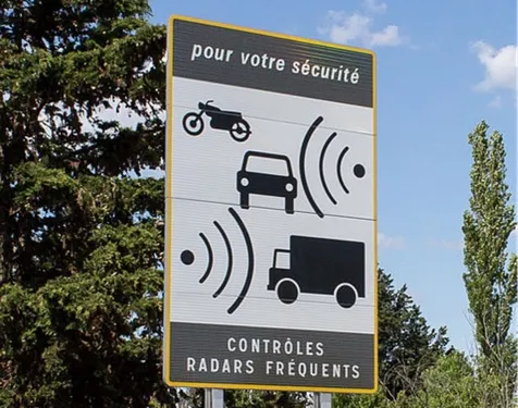 Le radar automatique incendi&eacute; ce week-end &agrave; Chavagne 
