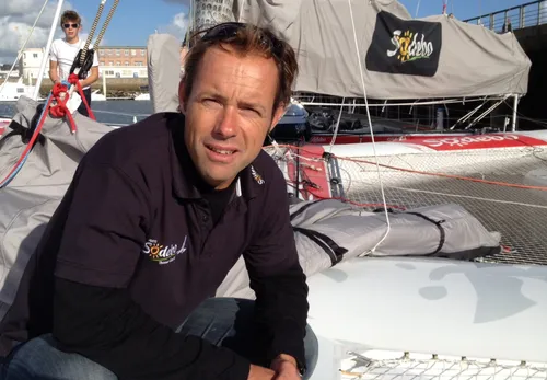Tour du Monde : Thomas Coville en avance sur le record de Francis...