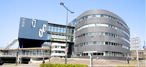 Brest : une vingtaine de migrants s'installe &agrave; la fac