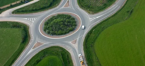 La r&eacute;gion PDL d&eacute;die 115 millions d'euros aux routes