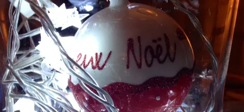 Qui a vu le P&egrave;re No&euml;l : r&eacute;ponse dans les cours...