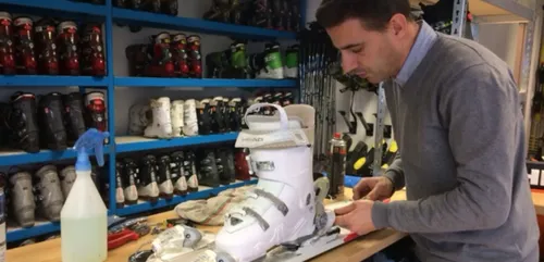 D&eacute;parts en sports d'hiver : LocasKi 44