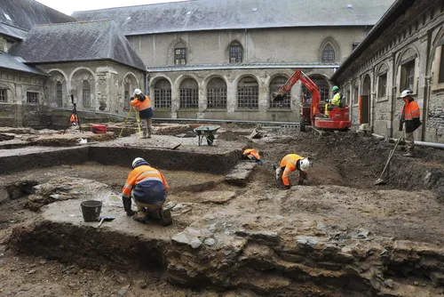 Arch&eacute;ologie : bilan des fouilles du couvent des Jacobins...