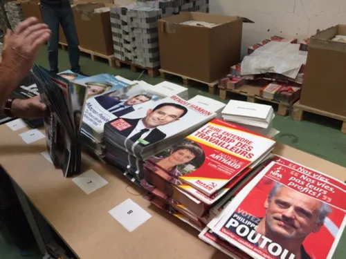 Pr&eacute;sidentielle : le marathon de la mise sous pli des...