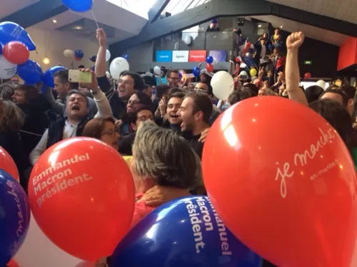 Emmanuel Macron &eacute;lu Pr&eacute;sident &agrave; 39 ans :...