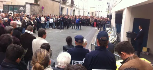 Hommages aux victimes d'Angers hier : reportage