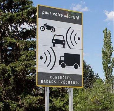 20 000 flashs pour le radar de la RD 700