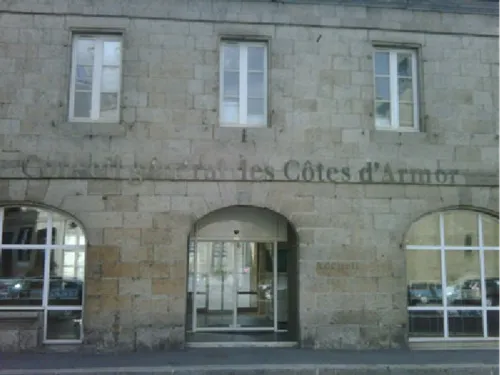 Côtes d'Armor : les agents du département travaillent désormais 35...