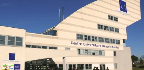 Sang pour sang Campus de La Roche sur Yon