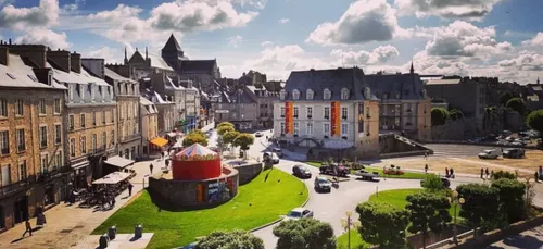 Dinan : François Girbaud présidera le Festival des jeunes créateurs...