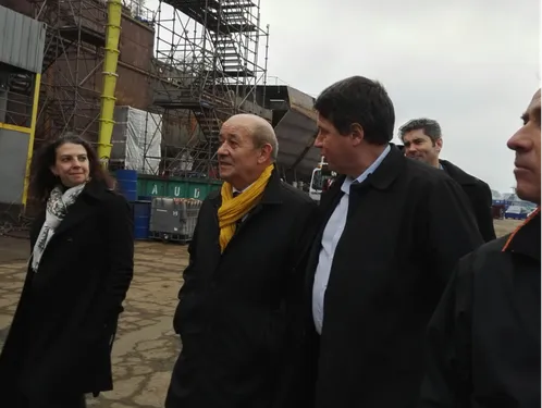 Jean-Yves Le Drian deux jours sur ses terres bretonnes ces jeudi et...