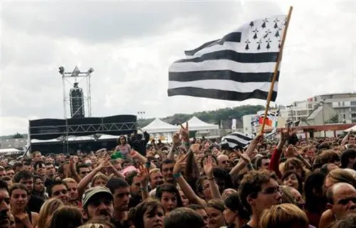 Landerneau : Les Cranberries s'annoncent à la Fête du Bruit cet été