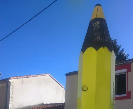 Les parents inquiets face au projet de fusion des écoles Jean Roy...