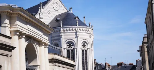 La foule aux obsèques de Raymond Kopa