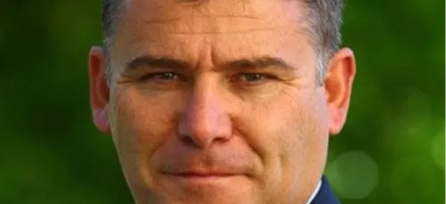 Le secrétaire d’état chargé de l’industrie en visite en...