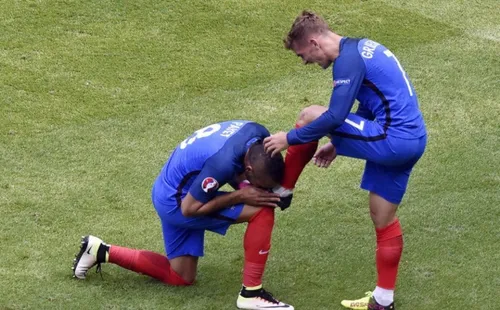 Foot : défaite des Bleus face à l'Espagne (2-0)