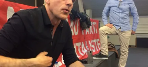 Philippe Poutou (NPA) en meeting &agrave; Nantes