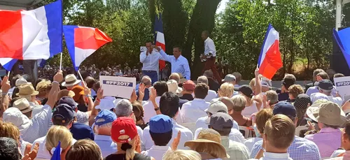 PRESIDENTIELLE : Fillon et Le Pen en meeting en Bretagne