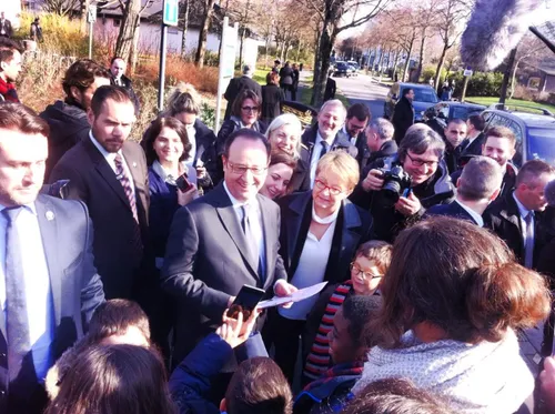 François Hollande à Guingamp le 21 avril