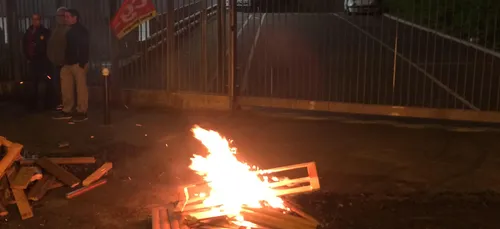 Déchets à Nantes : les éboueurs bloquent l'usine d'incinération de...