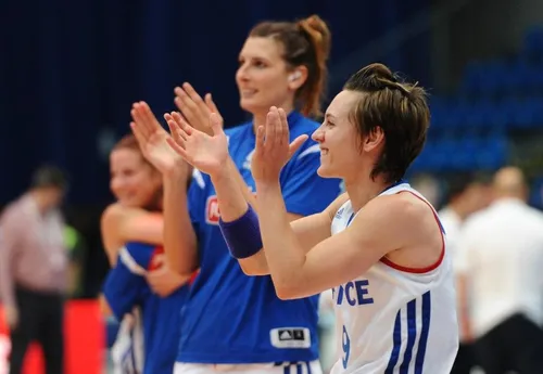 Basket : les Bleues chutent en finale contre l'Espagne (71-55)