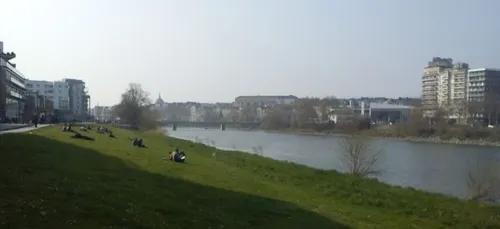 Sécheresse : l’éclusage quotidien des bateaux restreint