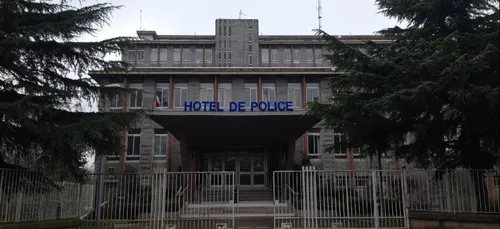 10 mois avec sursis requis pour un policier de la BAC 35