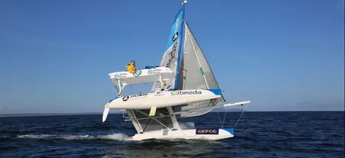 Yvan Bourgnon franchira bientôt le passage du Nord-Ouest