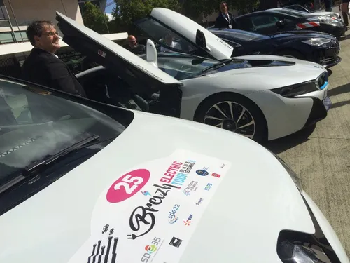 Le Breizh Electric Tour : 490 km à travers la Bretagne en voitures...