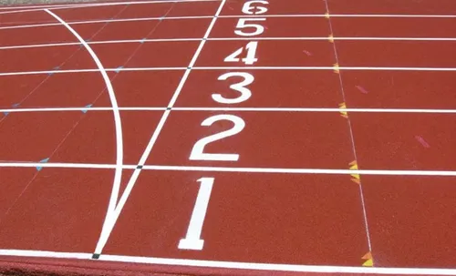 Une piste d'athlé à Saint-Brieuc, un nouveau collège à Lorient, un...