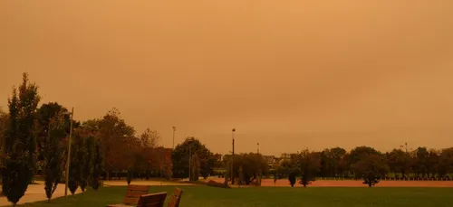 Le "mystère" du ciel jaune dans l'Ouest !