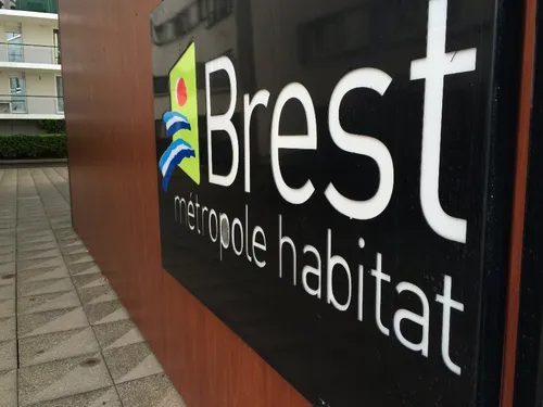 Les offices HLM se mobilisent contre la baisse des APL ce mardi...