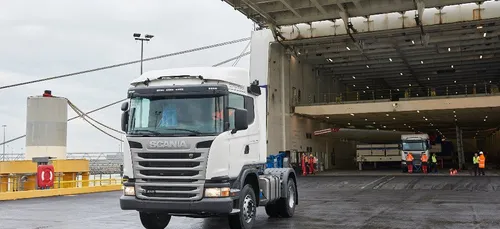 Scania s'agrandit et embauche à Angers !