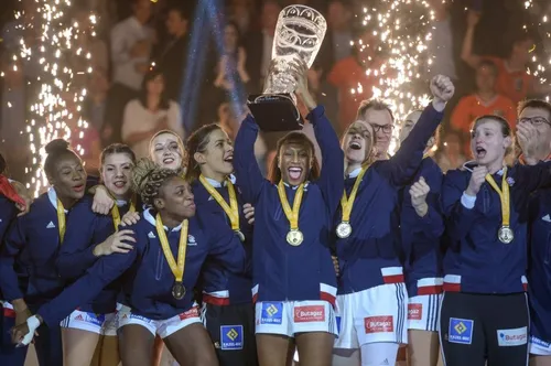Hand : les Bleues championnes du monde !