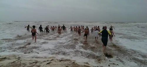 Le vent contrarie les festivités du Nouvel An