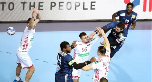 La France vise la finale de l'Euro