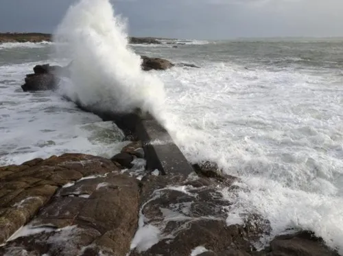 Vents, grêles et neige sur la Bretagne ce mardi !