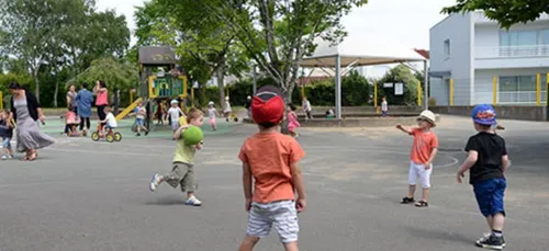 Retour aux 4 jours à La Roche-sur-Yon dans les écoles maternelles